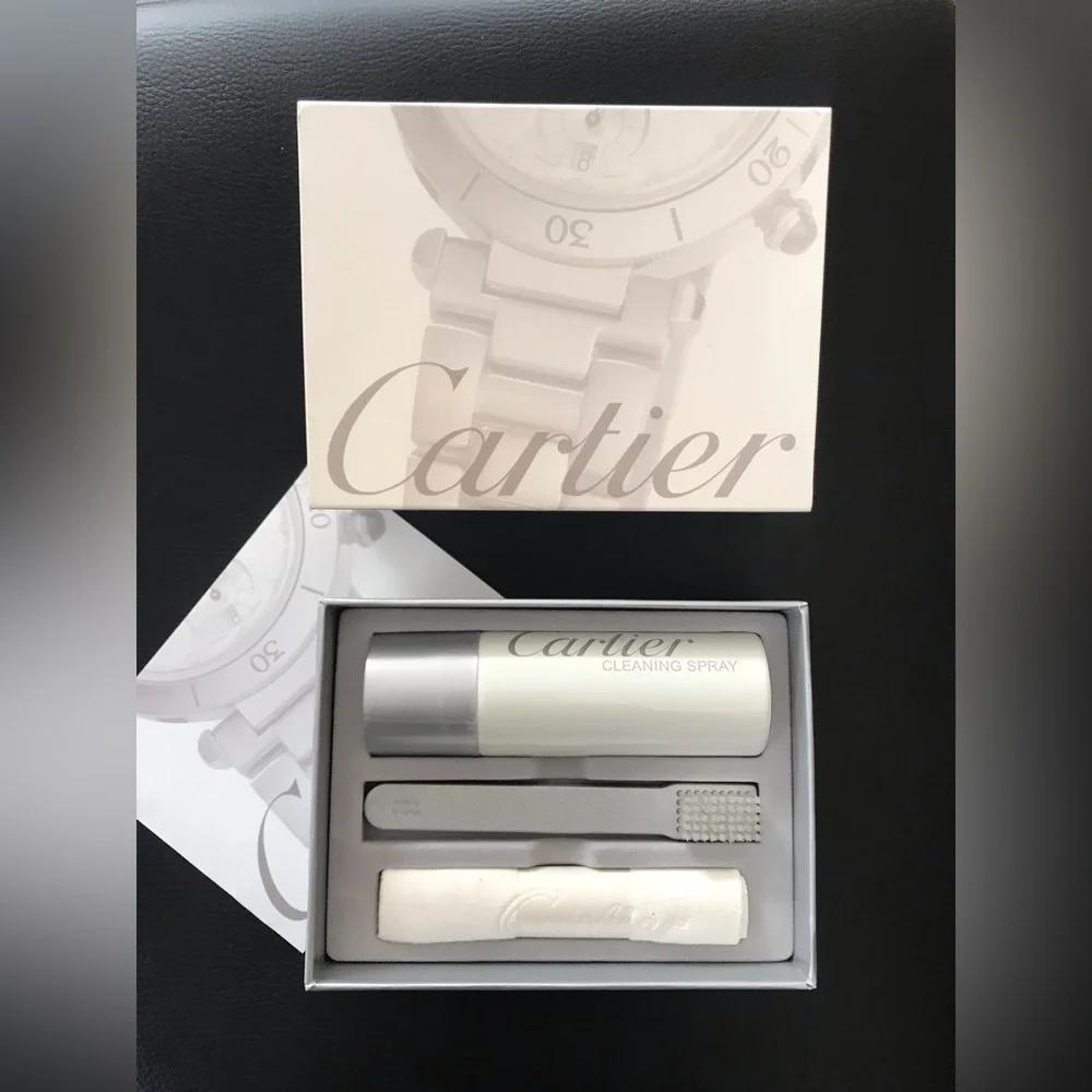 Cartier Cleaning Set - Picture 1 of 4
